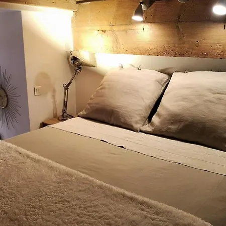 Ferienwohnung Authentic Loft With Mezzanine & Exposed Stones Heart Of Lyon Exterior foto