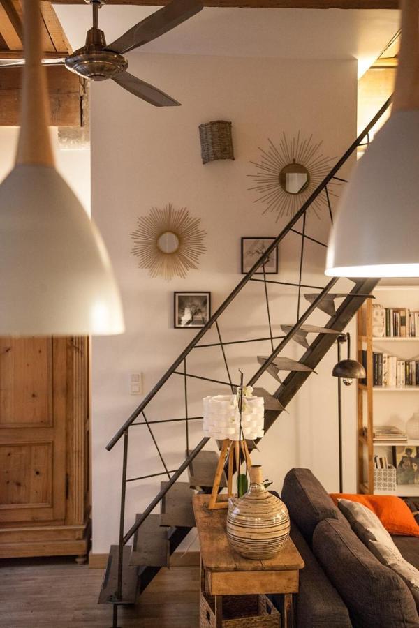 Apartment Authentic Loft With Mezzanine & Exposed Stones Heart Of Lyon